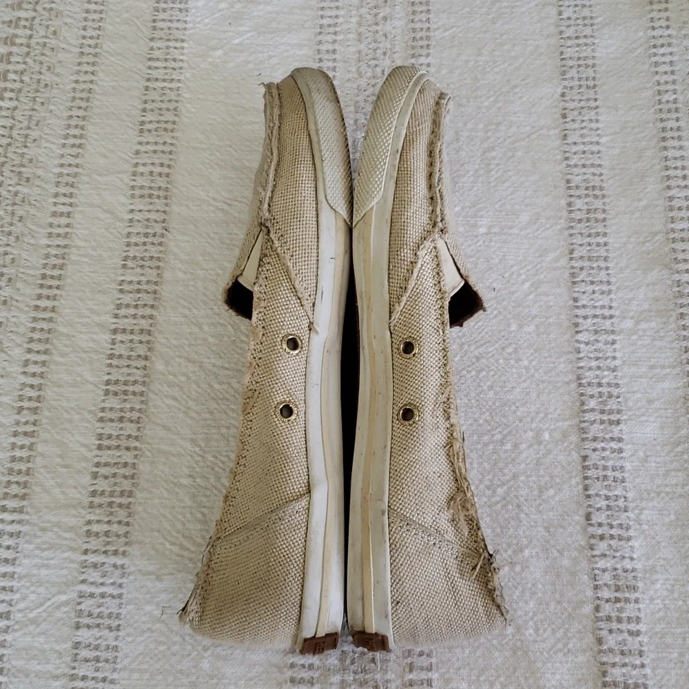 Hunter slip on sneakers